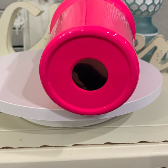 30oz Neon Pnk Iceflow Flip Straw Tumbler - Picture 5 of 7